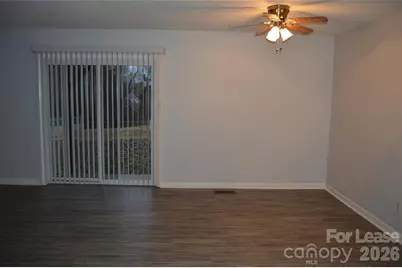 1235 15th Avenue NW, Hickory, NC 28601 - Photo 8