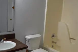 1235 15th Ave NW, Hickory, NC 28601 - Photo 10