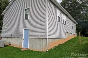 322 Clover St, Mooresville, NC 28115 - Photo 22