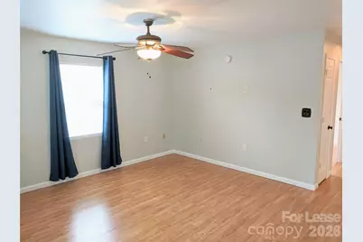 322 Clover Street, Mooresville, NC 28115 - Photo 4