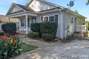 322 Clover St, Mooresville, NC 28115 - Photo 2