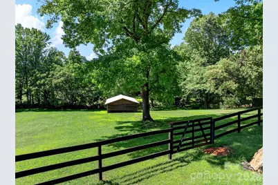 1064 Knollwood Road, Boiling Springs, SC 29316 - Photo 34