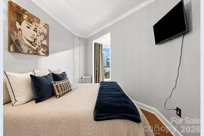 300 W 5th Street #546, Charlotte, NC 28202 - Photo 18