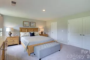 210 Hyder Ridge Rd, Asheville, NC 28804 - Photo 16