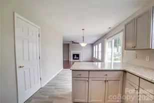 2035 Speedwell Ct, Charlotte, NC 28213 - Photo 6