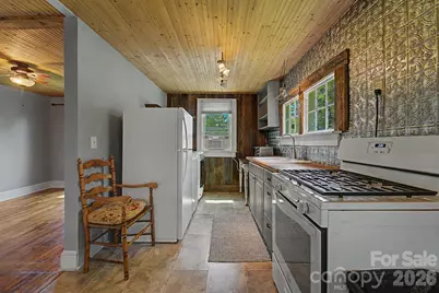 [Address not provided], Franklin, NC 28734 - Photo 18