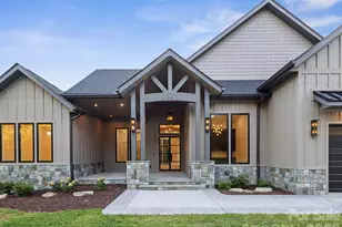 246 Turkey Ridge Rd, Fletcher, NC 28732 - Photo 2