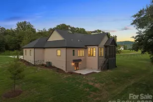 246 Turkey Ridge Rd, Fletcher, NC 28732 - Photo 6