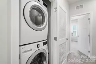 1259 N Caldwell St, Charlotte, NC 28206 - Photo 24