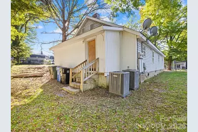 532 E Iredell Avenue, Mooresville, NC 28115 - Photo 26