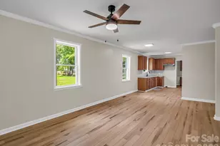 908 W Graham St, Shelby, NC 28150 - Photo 8