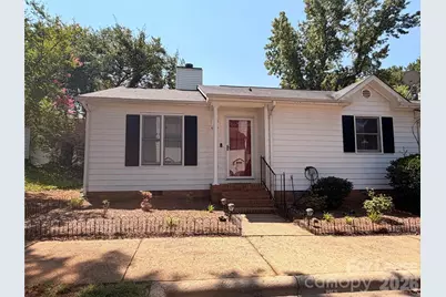 5917 Crape Myrtle Lane, Charlotte, NC 28216 - Photo 2