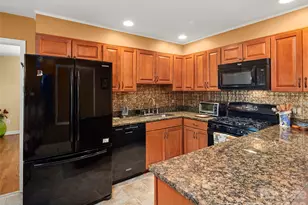 340 Sycamore Dr, Arden, NC 28704 - Photo 8