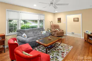 340 Sycamore Dr, Arden, NC 28704 - Photo 4