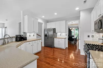 127 Corona Circle, Mooresville, NC 28117 - Photo 14