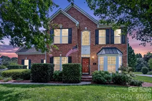 127 Corona Cir, Mooresville, NC 28117 - Photo 2