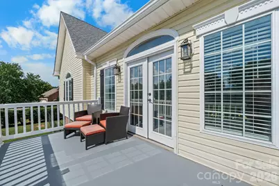 1360 Sweet Briar Lane, Hickory, NC 28602 - Photo 24