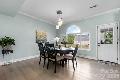 1360 Sweet Briar Lane, Hickory, NC 28602 - Photo 14