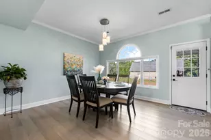 1360 Sweetbriar Ln, Hickory, NC 28602 - Photo 14