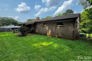 529 10th St Pl NW, Hickory, NC 28601 - Photo 4