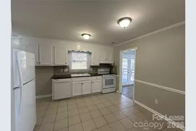 7409 Lockmont Drive, Charlotte, NC 28212 - Photo 6