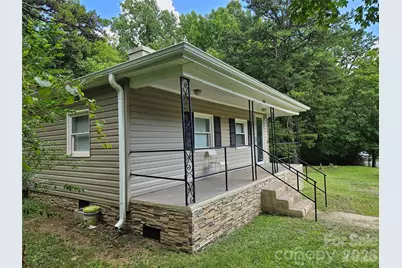 3010 Capitol Drive, Charlotte, NC 28208 - Photo 2