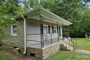 3010 Capitol Dr, Charlotte, NC 28208 - Photo 2