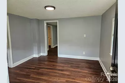 3010 Capitol Drive, Charlotte, NC 28208 - Photo 4