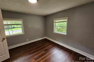 3010 Capitol Dr, Charlotte, NC 28208 - Photo 8