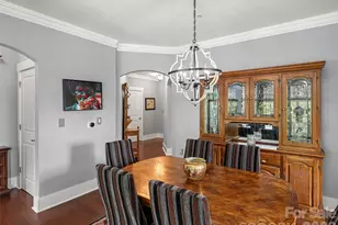 5 Farleigh St, Asheville, NC 28803 - Photo 10