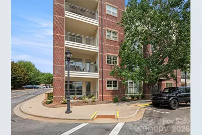 5 Farleigh Street #104, Asheville, NC 28803 - Photo 2