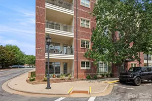 5 Farleigh St, Asheville, NC 28803 - Photo 2