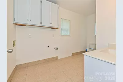 610 Pear Street, Gastonia, NC 28054 - Photo 12