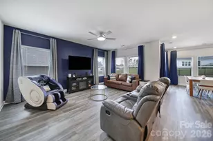 1117 Alicante Ave, Charlotte, NC 28214 - Photo 2