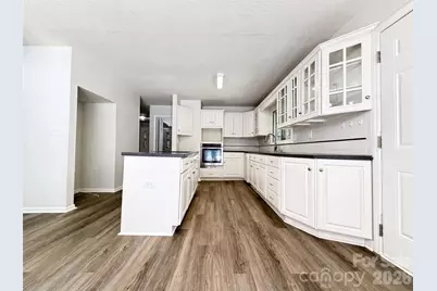 7210 Apple Creek Drive, Charlotte, NC 28227 - Photo 2