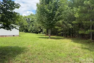 2521 Gaffney Rd, Mooresboro, NC 28114 - Photo 8