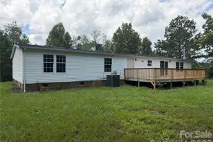 2521 Gaffney Rd, Mooresboro, NC 28114 - Photo 4