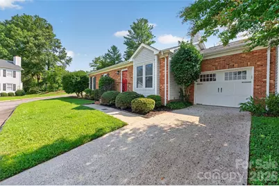 1326 Old Lenoir Road NW, Hickory, NC 28601 - Photo 1