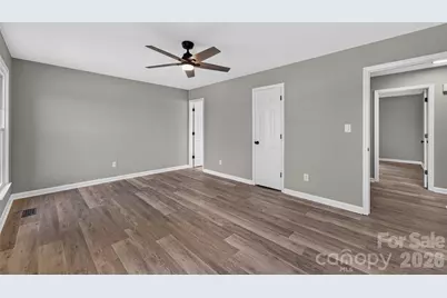 1326 Old Lenoir Road NW, Hickory, NC 28601 - Photo 30