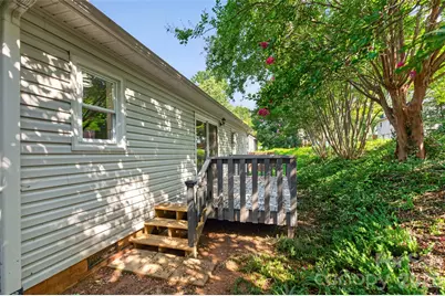 1326 Old Lenoir Road NW, Hickory, NC 28601 - Photo 8