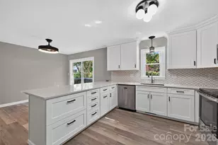 1326 Old Lenoir Rd NW, Hickory, NC 28601 - Photo 20