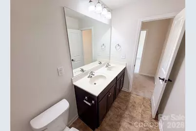 9833 Wardley Drive, Charlotte, NC 28215 - Photo 18