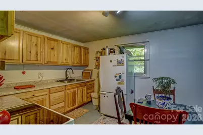 1213 Roaring Fork Road, Mars Hill, NC 28754 - Photo 6
