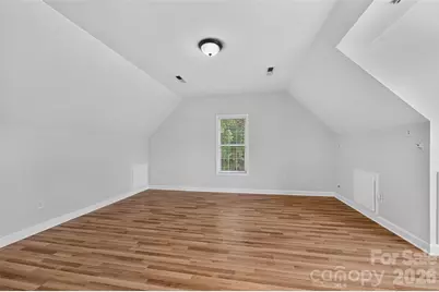 220 35th Avenue NE, Hickory, NC 28601 - Photo 24