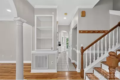 220 35th Avenue NE, Hickory, NC 28601 - Photo 8