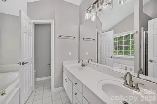220 35th Ave NE, Hickory, NC 28601 - Photo 34