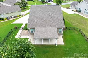 229 Hunters Hill Dr, Statesville, NC 28677 - Photo 42