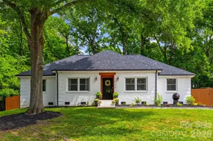 1142 Fox Run Dr, Charlotte, NC 28212 - Photo 1