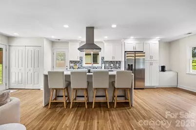 1142 Fox Run Drive, Charlotte, NC 28212 - Photo 12