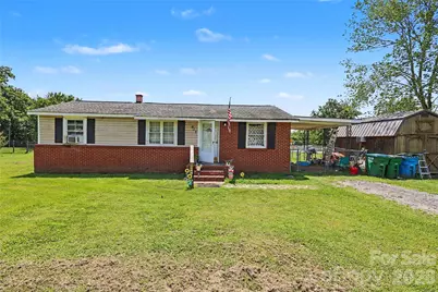 907 Lakeview Drive, Pineville, NC 28134 - Photo 2
